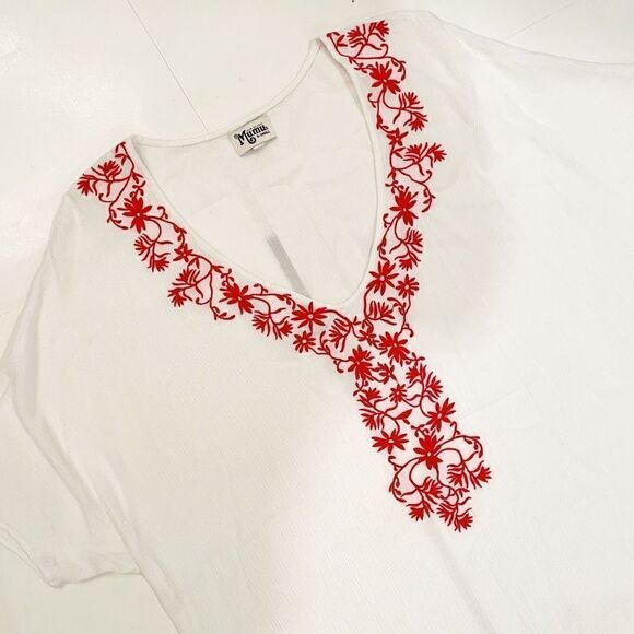 Show Me Your MuMu Mae Mu Tassel Dress in Casa Love Embroidered Flowy lightweight - Picture 6 of 7